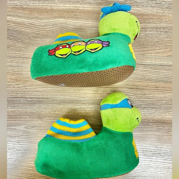NWOT Teenage Mutant Ninja Turtles Toddler Kid's Slipper, Size 11/12 XL - Picture 2 of 8
